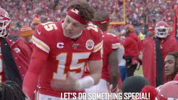 Chiefs QB Patrick Mahomes pumps teams up before comeback vs Texans