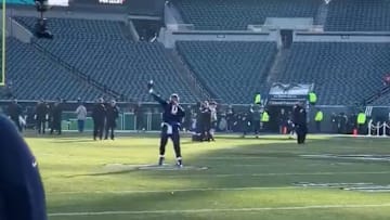 Dak Prescott's shoulder didn't seem to bother him one bit on this deep throw.