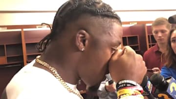 Chris Thompson breaks down in tears about Jay Gruden's future with Redskins.
