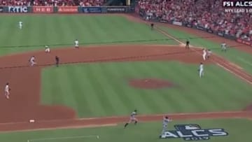Wide angle view shows that Yankees sending DJ LeMahieu home was the right call.