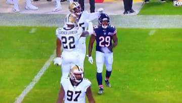 Saints defenders troll Tarik Cohen over his height on Sunday.