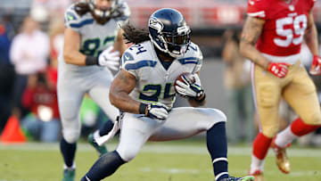 Marshawn Lynch is expected to play Sunday night.