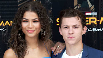 Zendaya y Tom Holland enloquecieron a sus fans al besarse.