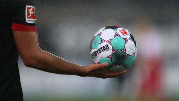 Bundesliga resmi futbol topu