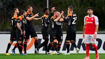 La Roma festeggia un gol a Braga 