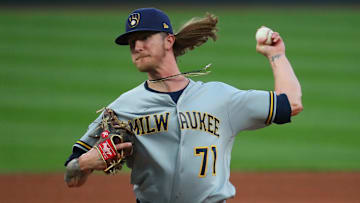 Hader fue el líder en juegos salvados en la Liga Nacional en la temporada 2020