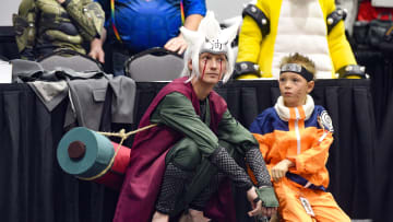 Cosplayer profesional creó un hermoso cosplay de Naruto en su Jutsu sexy