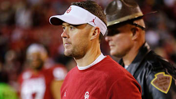 Lincoln Riley coaches against TCU