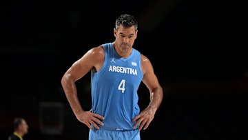 Luis Scola se despidió como grande y así lo hizo notar Lionel Messi