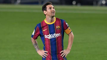 TOPSHOT-FBL-ESP-LIGA-BARCELONA-VILLARREAL