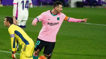 Messi festejando con Barcelona