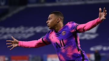 Mbappé a marqué son 100e but en Ligue 1 contre Lyon dimanche à l'âge de 22 ans