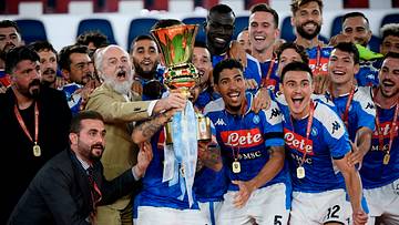 Il Napoli festeggia la vittoria della Coppa Italia