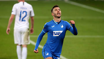 Sargis Adamyan bejubelt seinen Doppelpack in der Europa League
