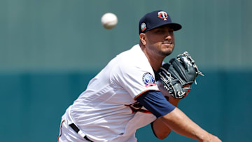 Jhoulys Chacin fue dejado libre por los Mellizos