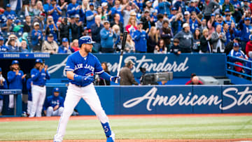Justin Smoak estará con los Cerveceros en la temporada 2020