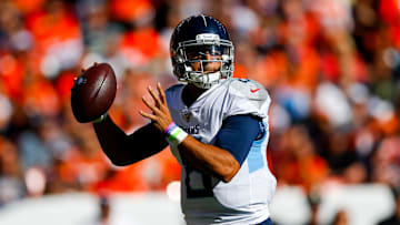 Tennessee Titans v Denver Broncos