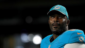 Tennessee Titans v Miami Dolphins