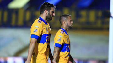 Jugadores de los Tigres UANL en un partido del equipo.