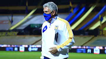 Tigres UANL v Atlas - Torneo Guard1anes 2020 Liga MX