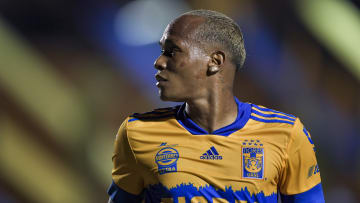 El jugador Luis Quiñones de Tigres UANL.