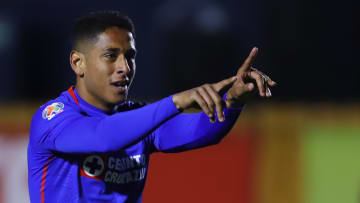 Cruz Azul derrotó 1-3 a Toronto en la ida de los cuartos de final de la Concacaf Liga de Campeones