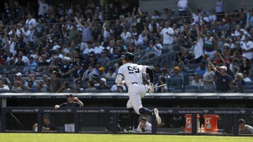 Toronto Blue Jays v New York Yankees