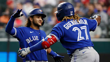 Toronto se apoyó en la producción ofensiva de Bo Bichette