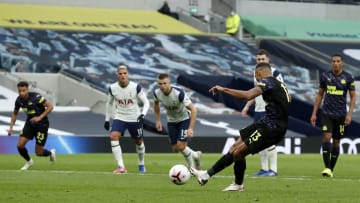 Callum Wilson equalises for Newcastle from the spot