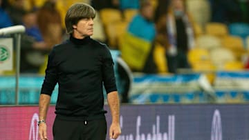 Löw muss zwangsläufig über eine Systemumstellung nachdenken