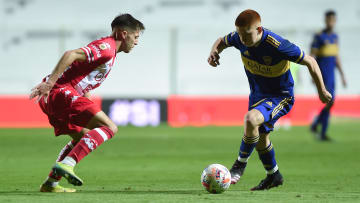 Valentin Barco debutando con Boca Juniors