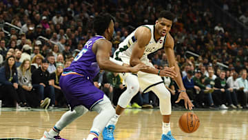 Giannis tiene a Utah como su víctima favorita