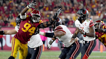 USC football defensive lineman.