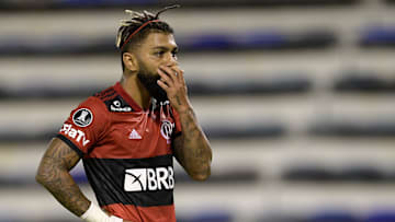 Alteração no texto permite que torcedores não vacinados assistam ao jogo no Mané Garrincha 