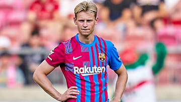 Frenkie de Jong has picked up an injury