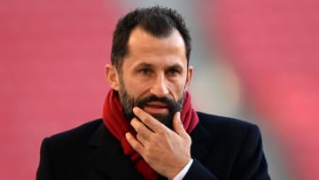 FCB-Sportvorstand Hasan Salihamidzic bastelt weiter am Kader 21/22