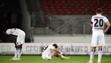 Wieder in die Pfütze getreten: Jatta, Fein und Schaub nach der unnötigen Niederlage