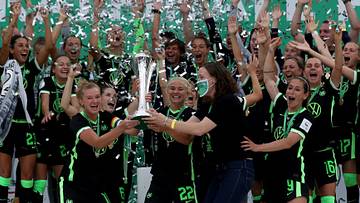 Im vergangenen Jahr krönte sich Wolfsburg zum Pokalsieger Im vergangenen Jahr krönte sich Wolfsburg zum Pokalsieger