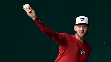 Stephen Strasburg se asustó al ver su apellido mal escrito en la caja del anillo de la Serie Mundial de la MLB