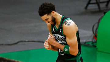 Tatum sigue brillando en la NBA