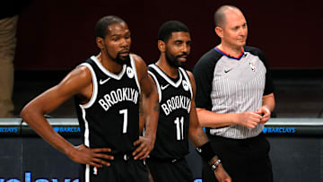 Kevin Durant jugó por primera vez junto a Irving