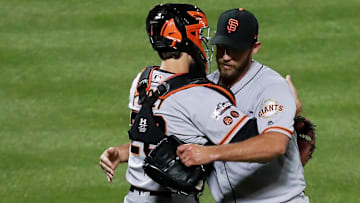 Buster Posey had a respectful text reaction to Madison Bumgarner signing with the Diamondbacks.
