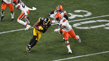 El wide receiver Smith-Schuster menospreció a los Browns antes del partido y sus rivales se vengaron