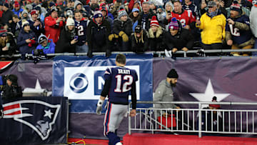 Tom Brady aún no negocia con los Patriots