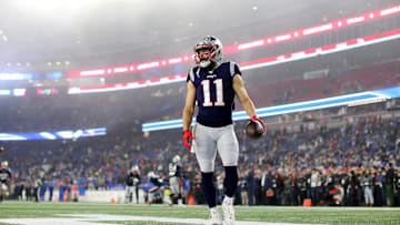 Julian Edelman se encuentra en  rumores de cambio