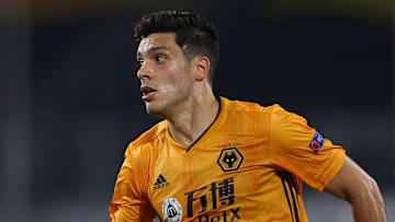 Raúl Jiménez es una de las opciones de la Juventus en el mercado de fichajes.
