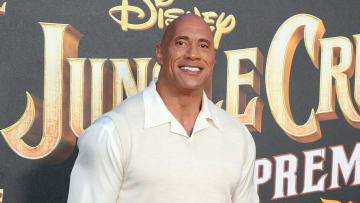 Dwayne Johnson encontró su doble en un oficial estadounidense