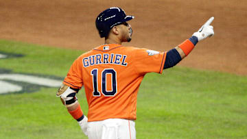 El cubano Yuli Gurriel renegoció su contrato de 2020 con los Astros de Houston