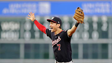 Trea Turner seguirá defiendo la camisa de los Nacionales de Washington por un tiempo más en la MLB