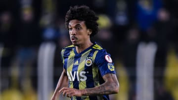 Luiz Gustavo est dans les petits papiers de l'Olympique Lyonnais depuis l'hiver dernier